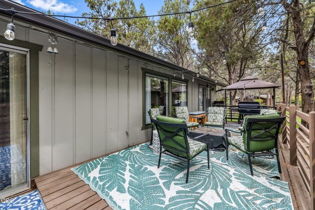61510 Maid Marian, Bend, OR 97702