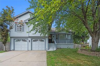 2504 Dale Hunter Trail, Lee's Summit, MO 64086