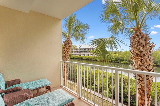 464 BAHIA BEACH BOULEVARD, Ruskin, FL 33570