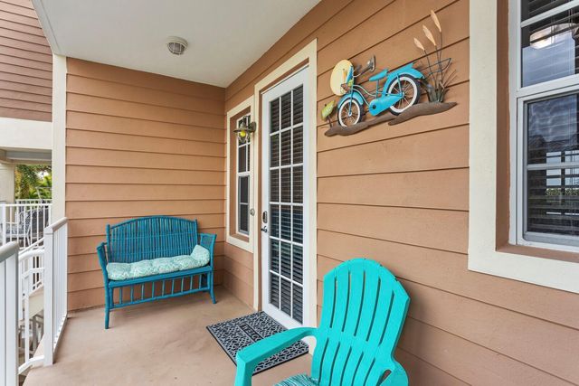 464 BAHIA BEACH BOULEVARD, Ruskin, FL 33570