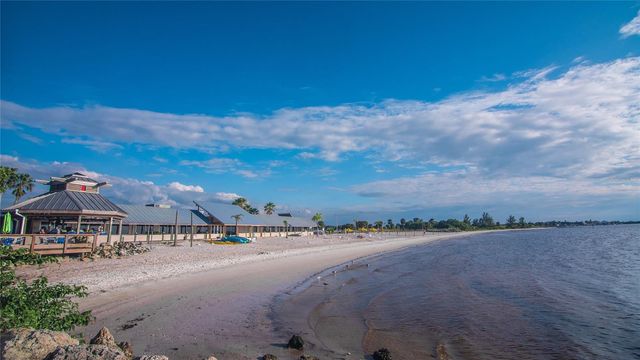 464 BAHIA BEACH BOULEVARD, Ruskin, FL 33570