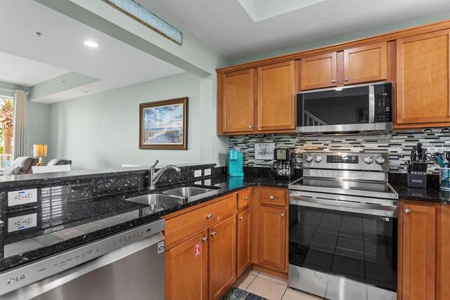 464 BAHIA BEACH BOULEVARD, Ruskin, FL 33570