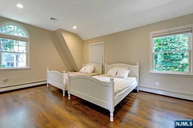 343 N Monroe Street, Ridgewood, NJ 07450