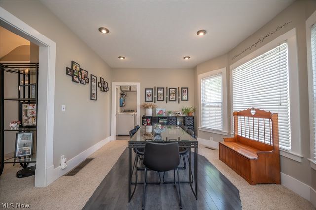 124 Hartzell Avenue, Niles, OH 44446