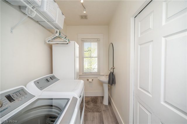 124 Hartzell Avenue, Niles, OH 44446