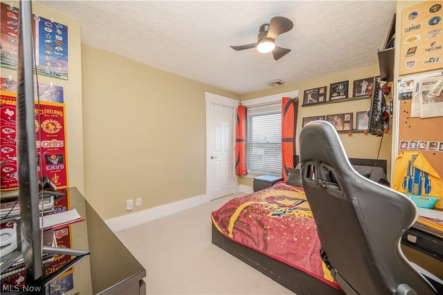 124 Hartzell Avenue, Niles, OH 44446
