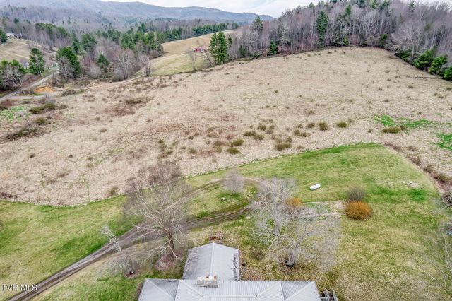 306 Burley Shouns Lane, Mountain City, TN 37683