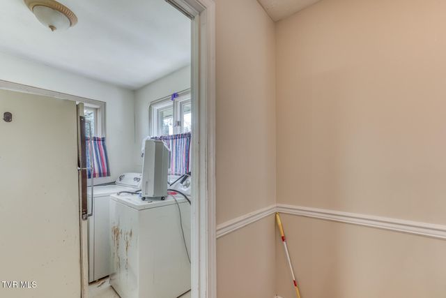 306 Burley Shouns Lane, Mountain City, TN 37683