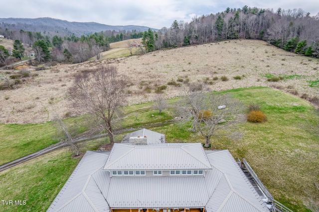 306 Burley Shouns Lane, Mountain City, TN 37683