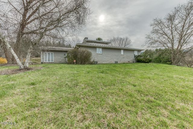 306 Burley Shouns Lane, Mountain City, TN 37683