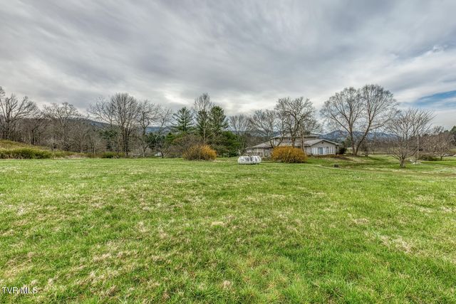 306 Burley Shouns Lane, Mountain City, TN 37683