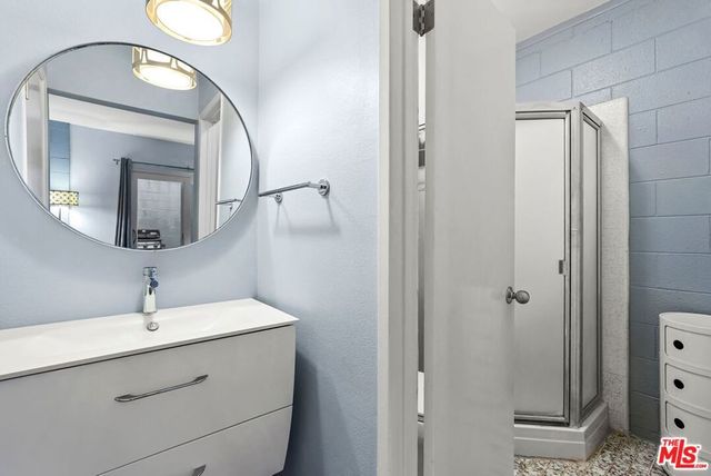 1013 16th Street 101, Santa Monica, CA 90403