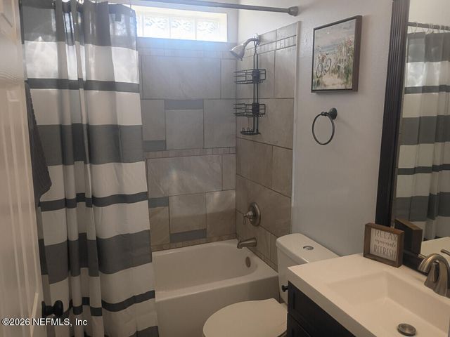 694 CHERRY BARK Drive, Jacksonville, FL 32218