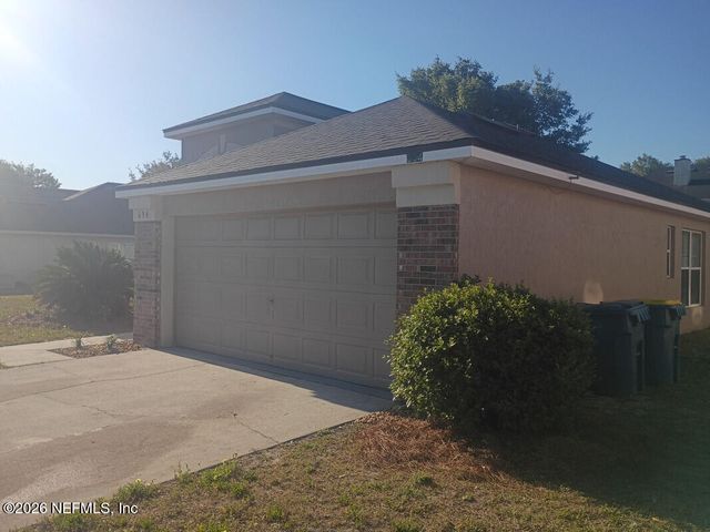 694 CHERRY BARK Drive, Jacksonville, FL 32218