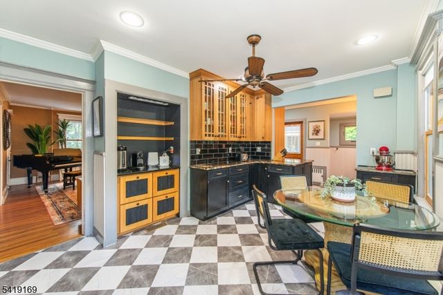530 Up Mountain Avenue, Montclair Twp., NJ 07006