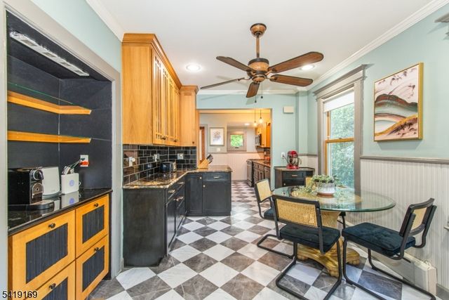 530 Up Mountain Avenue, Montclair Twp., NJ 07006
