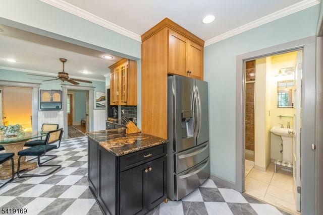 530 Up Mountain Avenue, Montclair Twp., NJ 07006