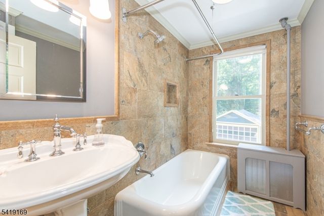 530 Up Mountain Avenue, Montclair Twp., NJ 07006