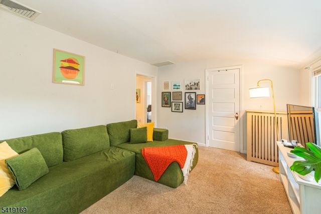 530 Up Mountain Avenue, Montclair Twp., NJ 07006