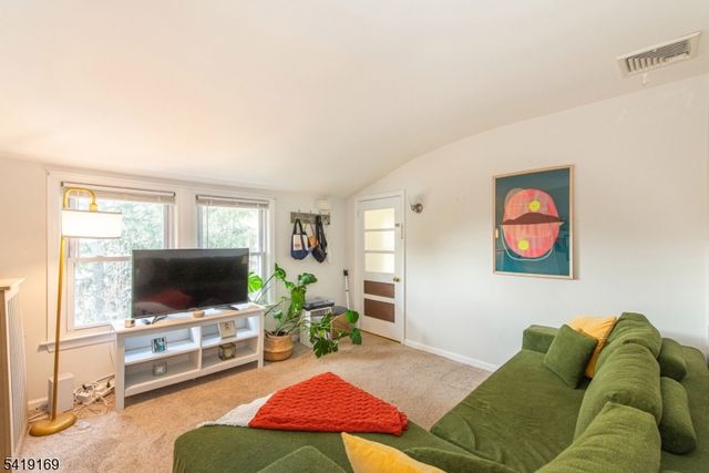 530 Up Mountain Avenue, Montclair Twp., NJ 07006