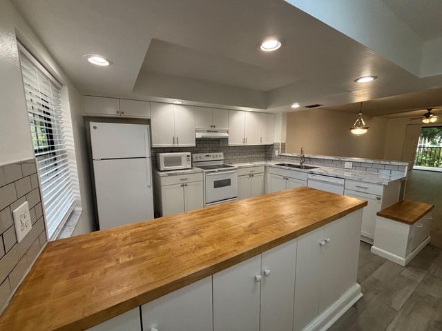 3000 Florida Boulevard 203-D, Delray Beach, FL 33483