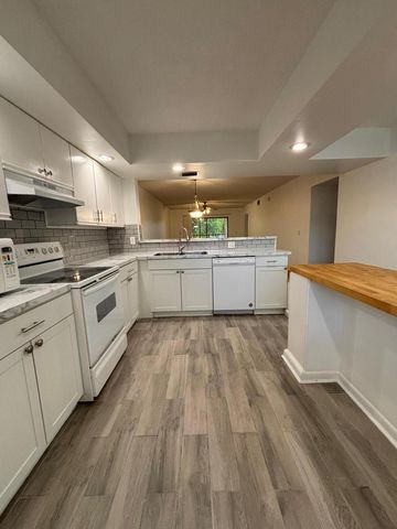 3000 Florida Boulevard 203-D, Delray Beach, FL 33483