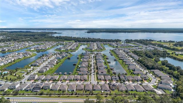 5052 CENTER COURT, St Cloud, FL 34772