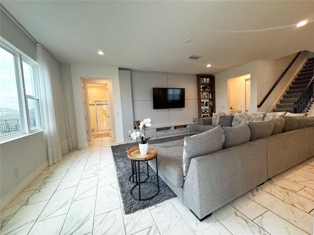 5052 CENTER COURT, St Cloud, FL 34772