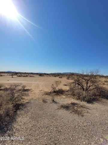 3210 N GADSDEN Drive 42, Eloy, AZ 85131