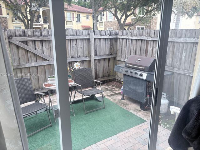 3320 NE 13th Cir Drive 112-23, Homestead, FL 33033