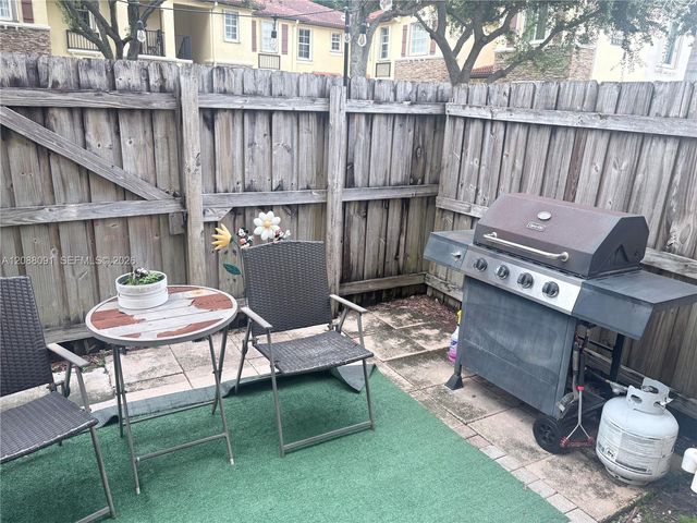3320 NE 13th Cir Drive 112-23, Homestead, FL 33033