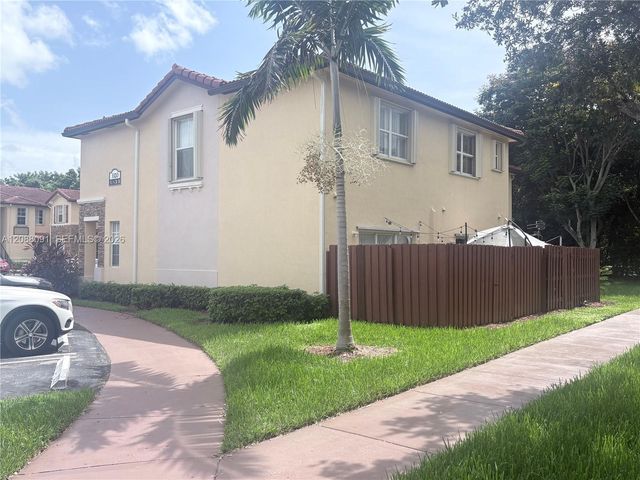 3320 NE 13th Cir Drive 112-23, Homestead, FL 33033