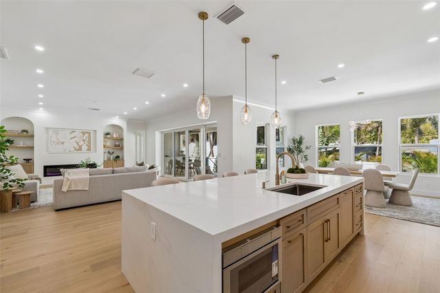 3407 S LIGHTNER DRIVE, Tampa, FL 33629