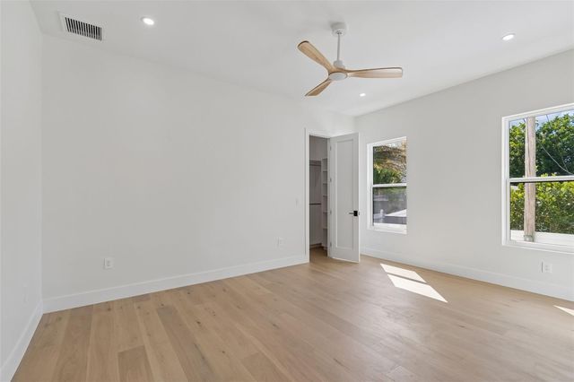 3407 S LIGHTNER DRIVE, Tampa, FL 33629