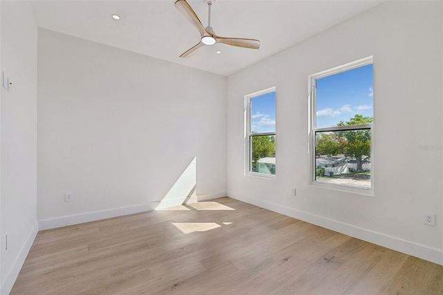 3407 S LIGHTNER DRIVE, Tampa, FL 33629