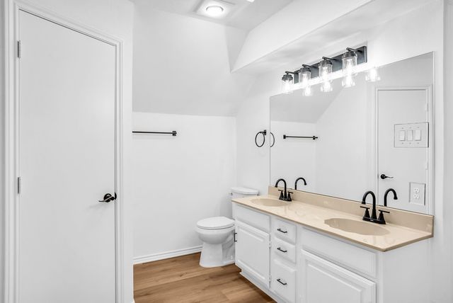 1751 Northview, Carrollton, TX 75007