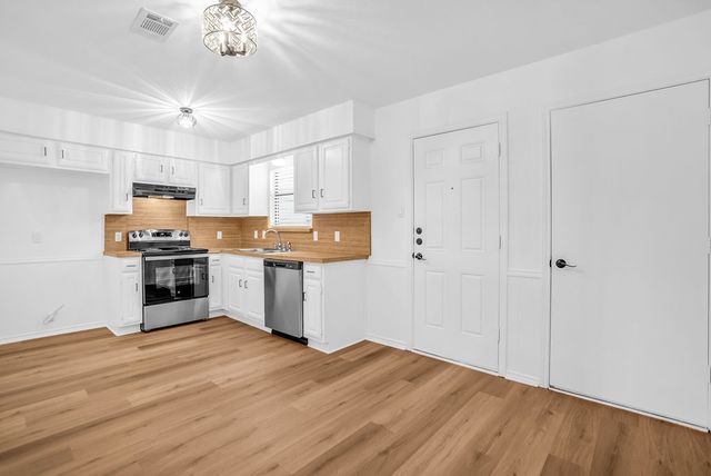 1751 Northview, Carrollton, TX 75007