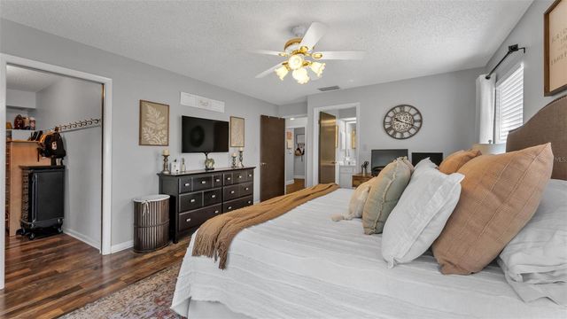 1021 DOLLY LANE, Lakeland, FL 33813