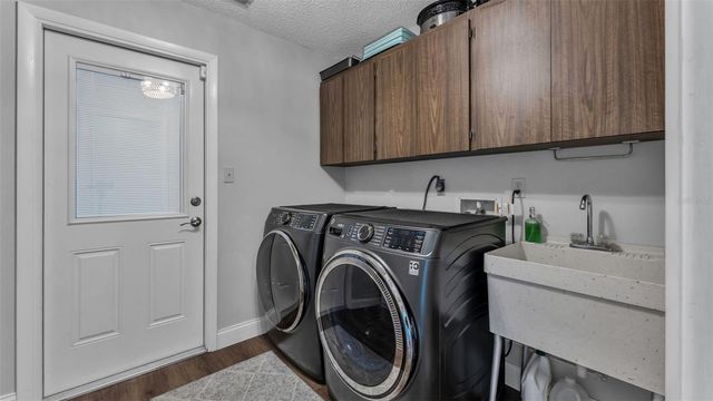 1021 DOLLY LANE, Lakeland, FL 33813