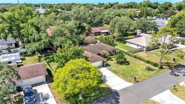 1021 DOLLY LANE, Lakeland, FL 33813
