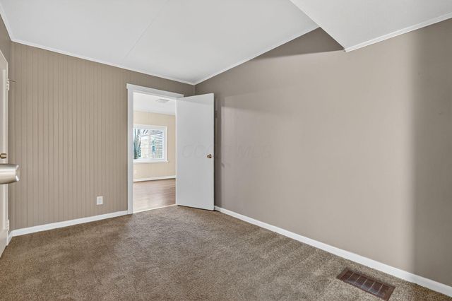 290 S Hampton Road, Columbus, OH 43213