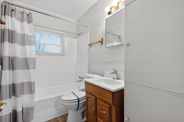 290 S Hampton Road, Columbus, OH 43213