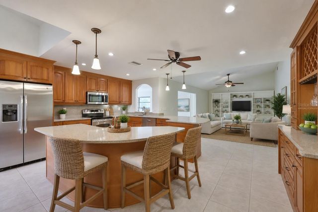 1819 NEW BEDFORD DRIVE, Sun City Center, FL 33573