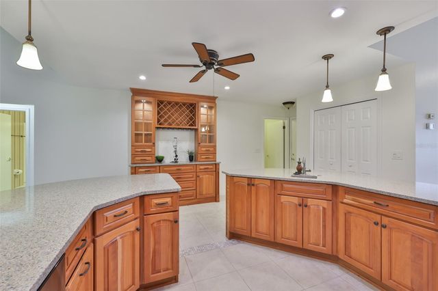 1819 NEW BEDFORD DRIVE, Sun City Center, FL 33573