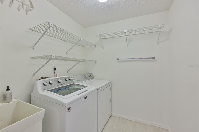 1819 NEW BEDFORD DRIVE, Sun City Center, FL 33573