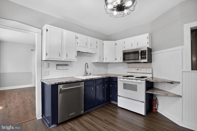 321 VIRGINIA AVE, Collingswood, NJ 08108