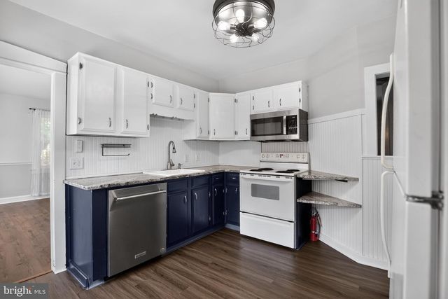 321 VIRGINIA AVE, Collingswood, NJ 08108