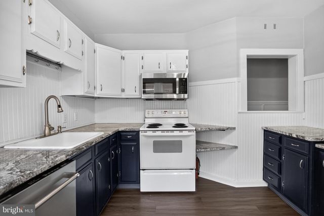 321 VIRGINIA AVE, Collingswood, NJ 08108