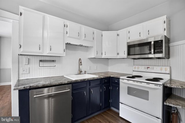 321 VIRGINIA AVE, Collingswood, NJ 08108