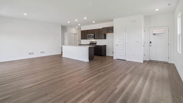 2415 Glacier Street, Pingree Grove, IL 60140